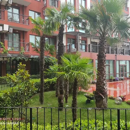 Апартамент Garden View In Chateau Marina *